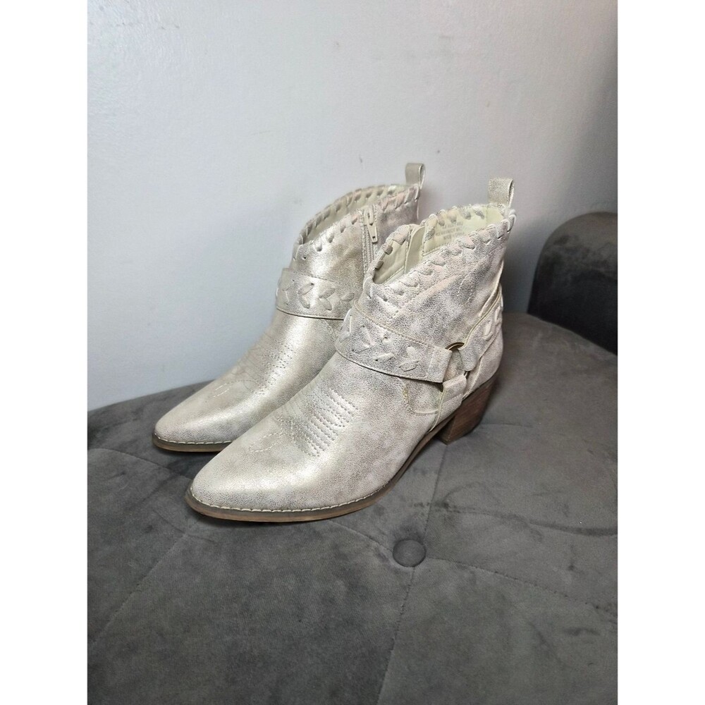 Coastal Cowgirl Women's Metallic Cream Western Ankle Boots 8 Country